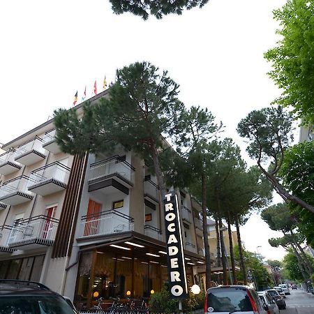Hotel Trocadero Riccione Esterno foto