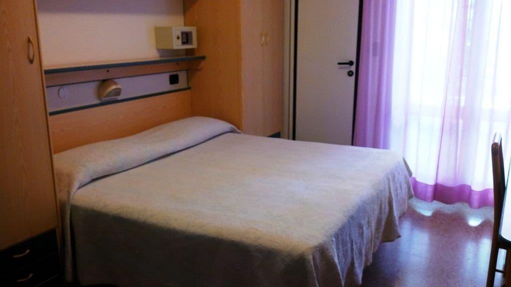 Hotel Trocadero Riccione Esterno foto