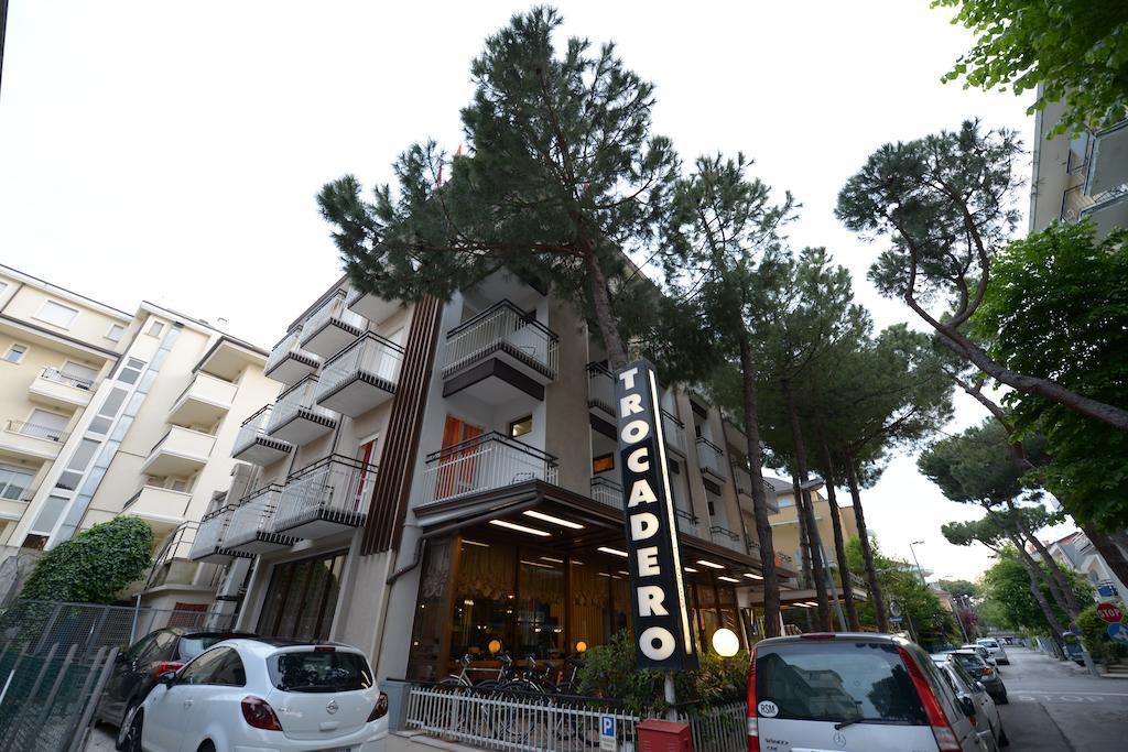 Hotel Trocadero Riccione Esterno foto